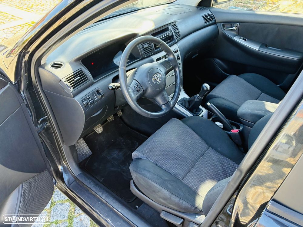 Toyota Corolla 1.4 D-4D - 7