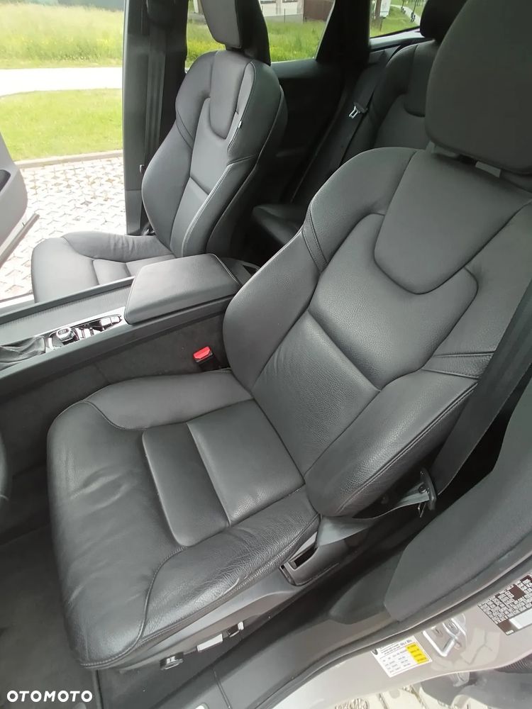 Volvo XC 60 T5 Geartronic Momentum - 4