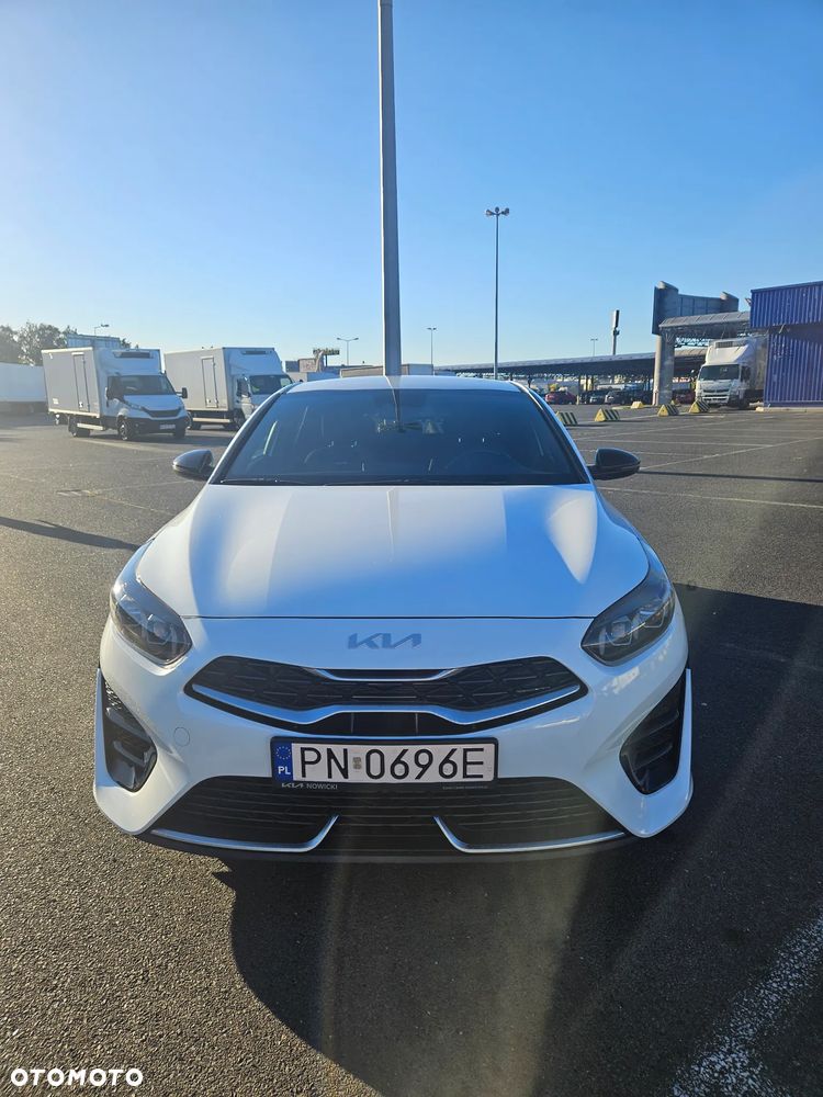 Kia ProCeed - 1