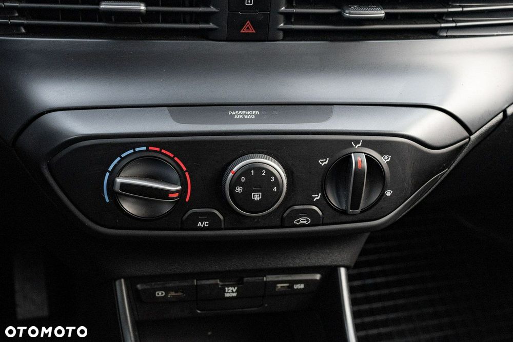 Hyundai i20 1.2 Pure - 14