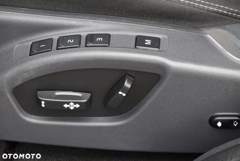 Volvo XC 60 D4 Drive-E Kinetic - 25