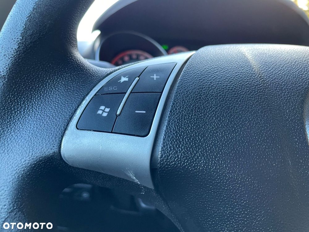 Fiat Punto Evo 1.4 8V Estiva Blue&Me Euro5 - 12