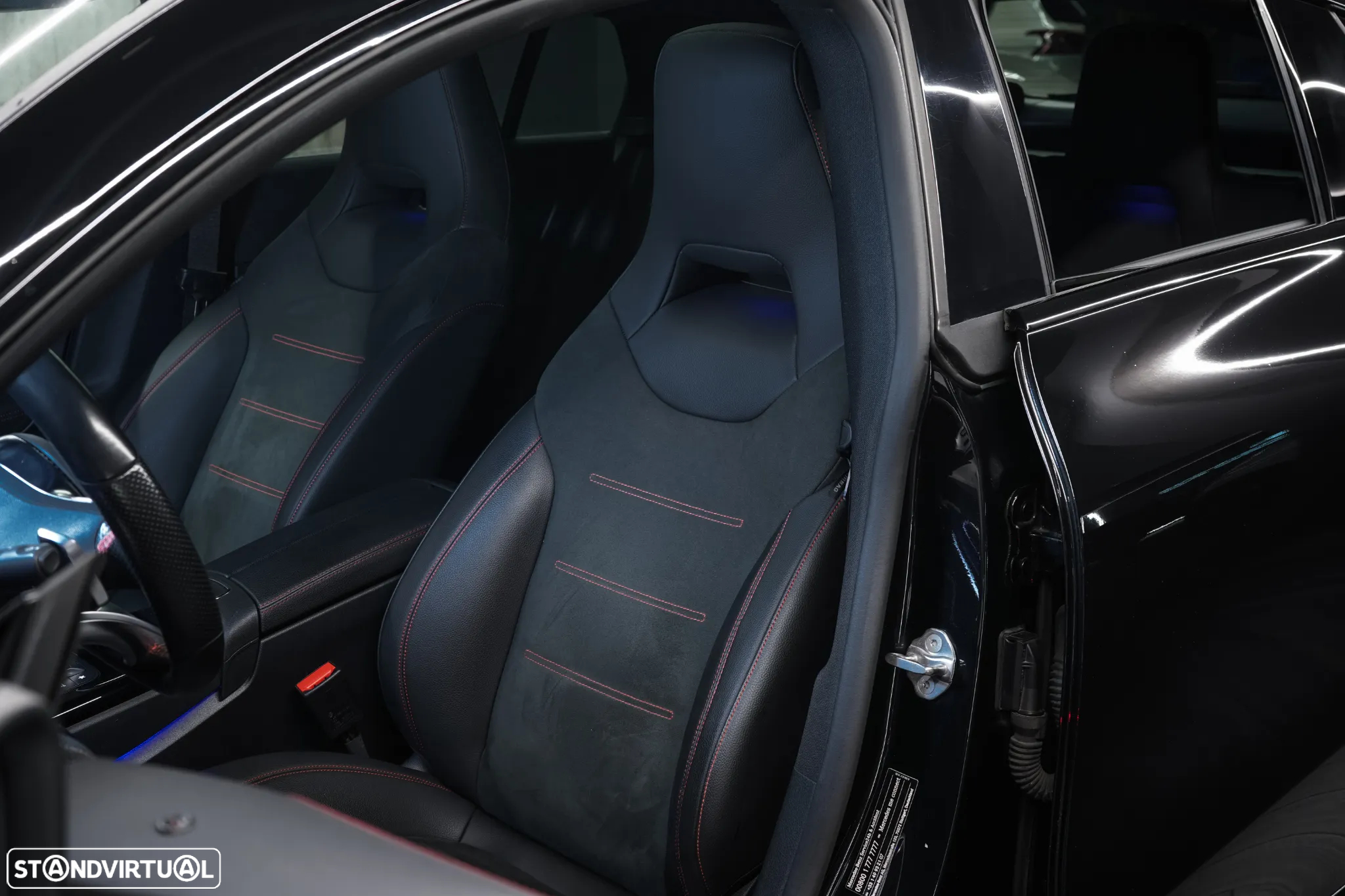 Mercedes-Benz CLA 200 d Shooting Brake AMG Line Aut. - 23
