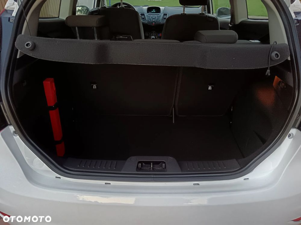 Ford Fiesta 1.25 Trend Edition - 8