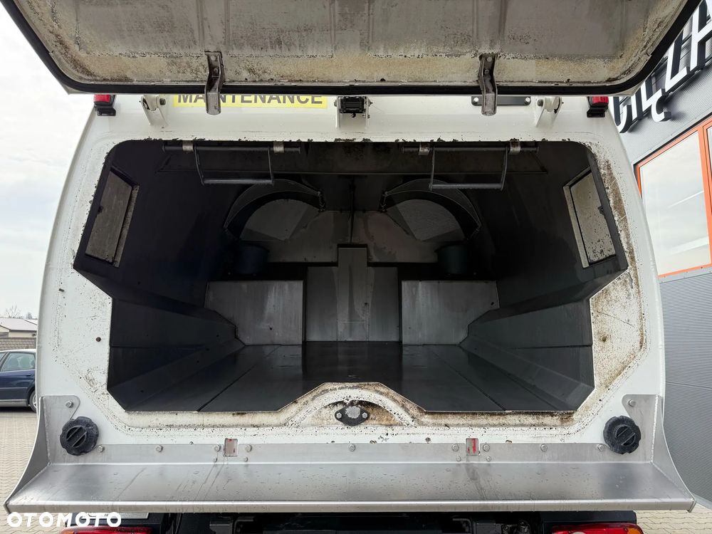 Volvo VOLVO FL 15.250 Euro 6 // zamiatarka JOHNSTON VT652 // odkurzacz , polewaczka - 14