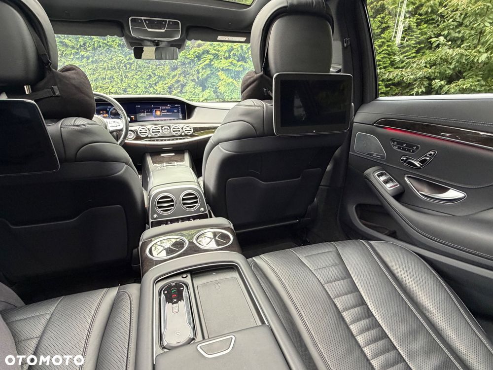 Mercedes-Benz Klasa S 400 d 4-Matic L 9G-TRONIC - 17