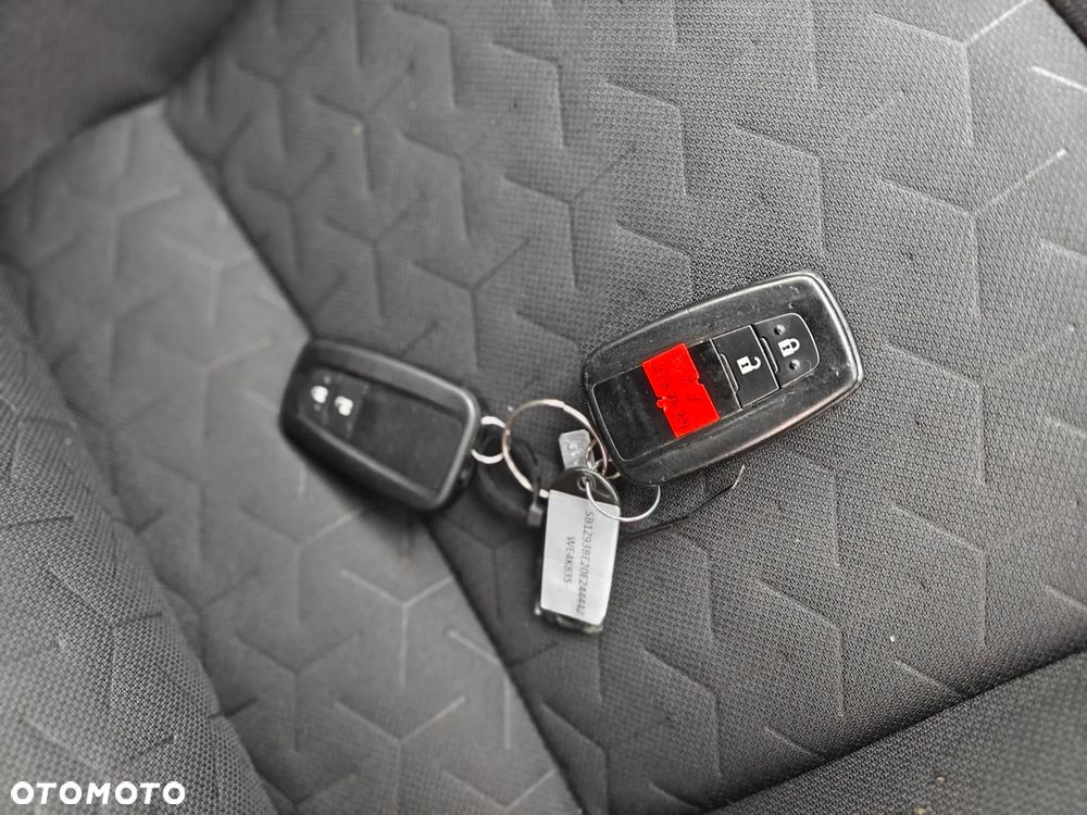 Toyota Corolla 1.8 Hybrid GPF Comfort - 21