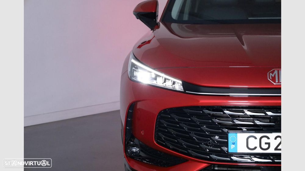 MG HS 1.5 Plug-in Hybrid Luxury — fotografia 4