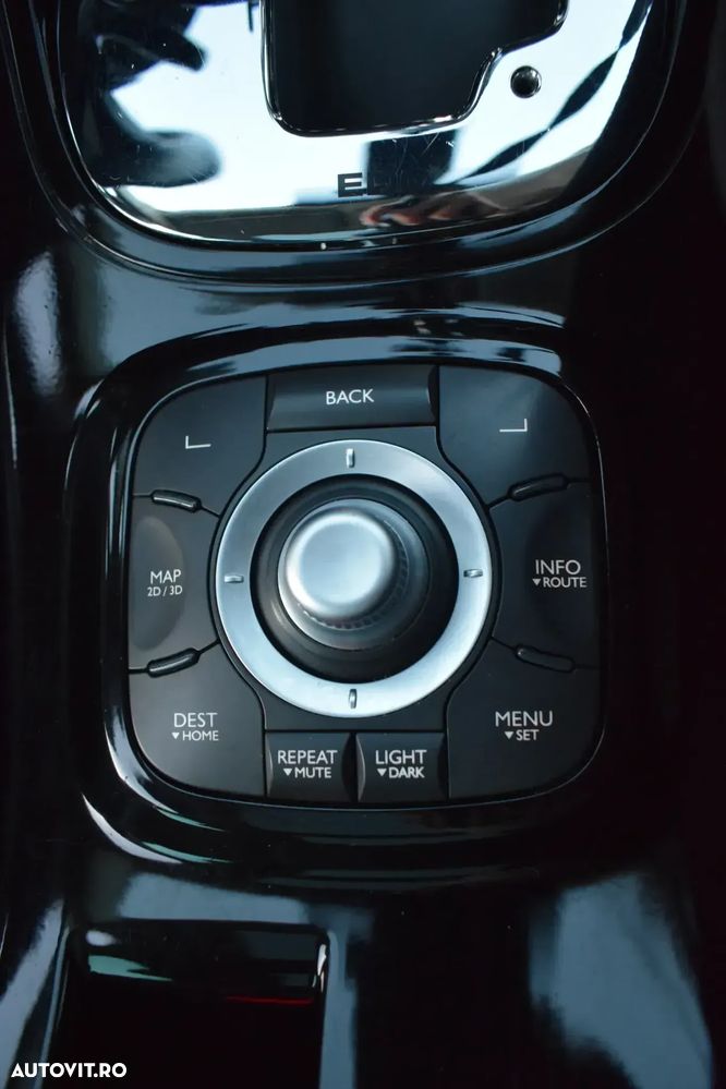 Renault Megane 1.5 dCi Dynamique Aut. - 25