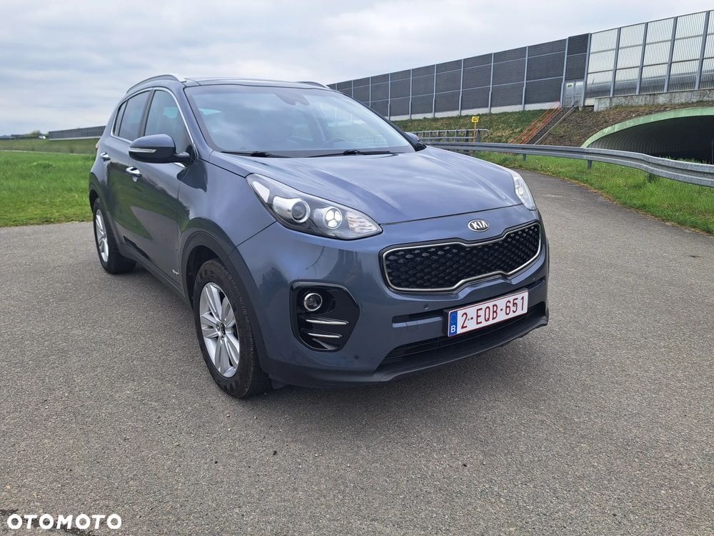 Kia Sportage 2.0 CRDI 4WD Automatik Dream-Team Edition - 37