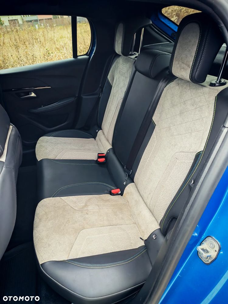 Peugeot 208 GT Line - 17