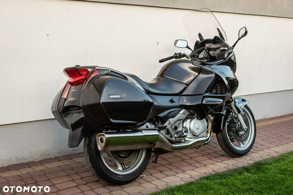 Honda NTV - 4