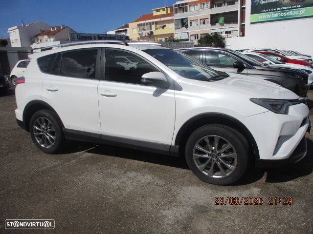 Toyota RAV4 2.0 D-4D 4x2 S&S Edition - 4