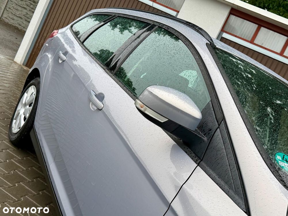 Ford Focus 1.0 EcoBoost Trend - 11