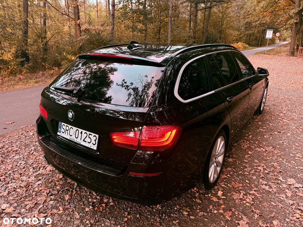 BMW Seria 5 530d xDrive - 11