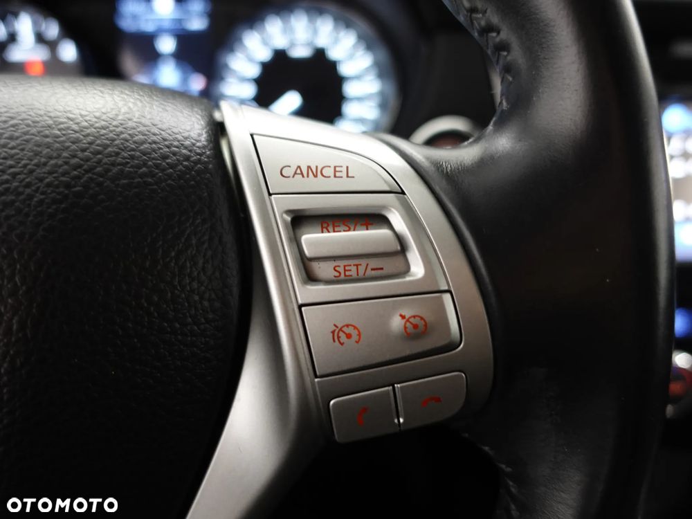 Nissan Qashqai 1.6 dCi DPF Start/Stop tekna - 38