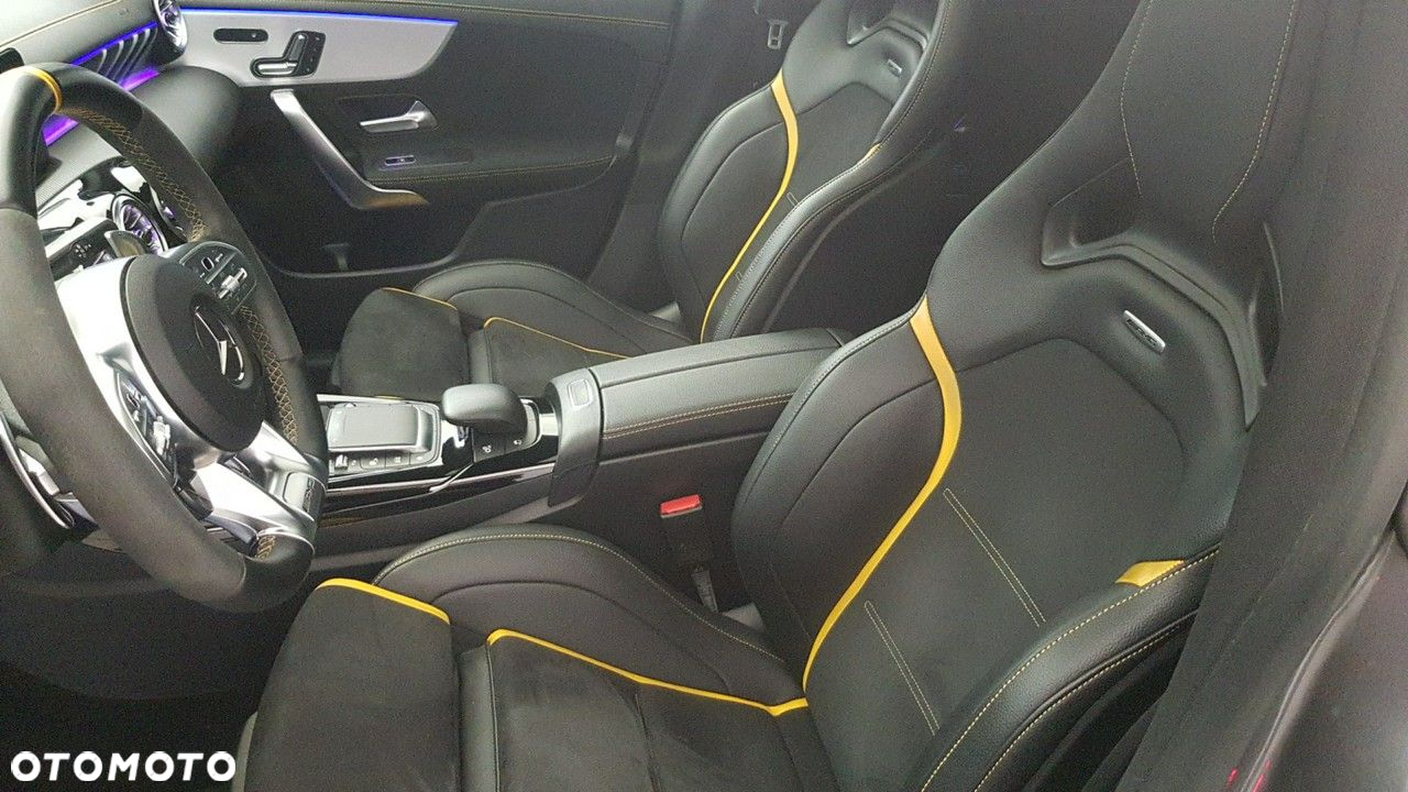 Mercedes-Benz CLA - 20