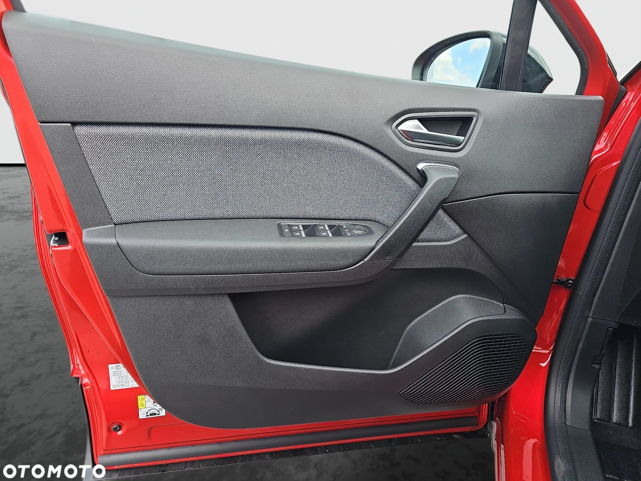 Renault Captur 1.0 TCe Techno - 12