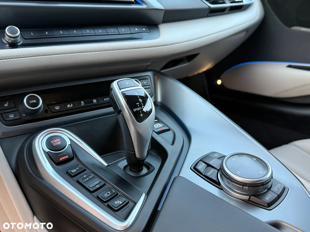 BMW i8 - 17