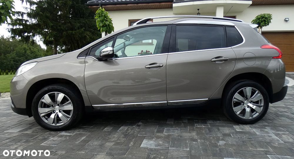 Peugeot 2008 1.6 e-HDi Allure S&S - 7