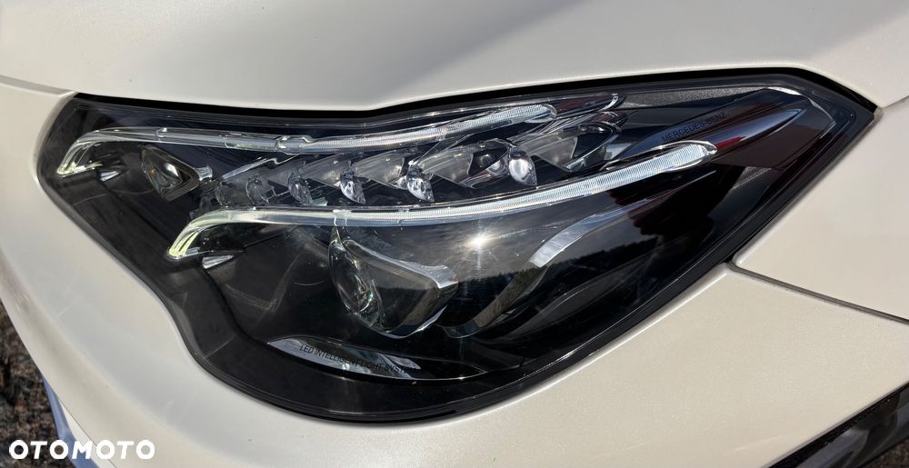 Mercedes-Benz Klasa E 250 - 10