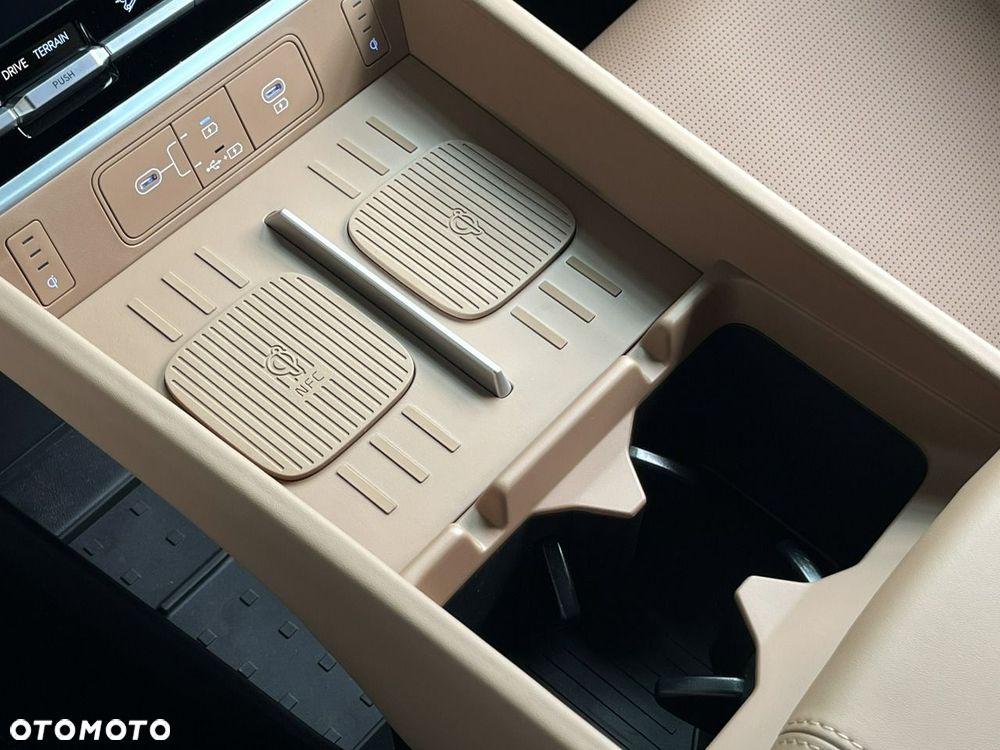 Hyundai Santa Fe - 26