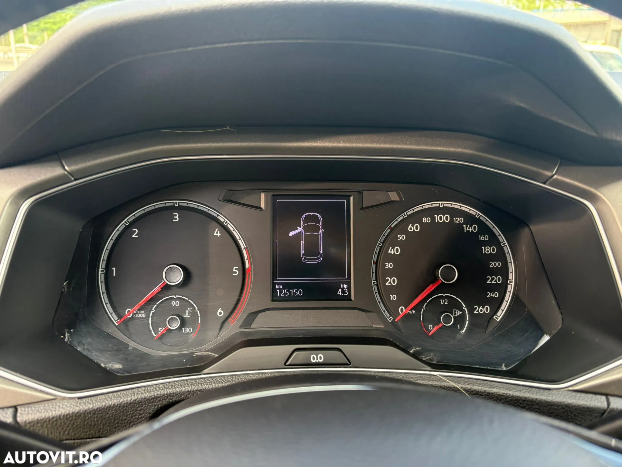 Volkswagen T-ROC 2.0 TDI 4Mot DSG Design - 5