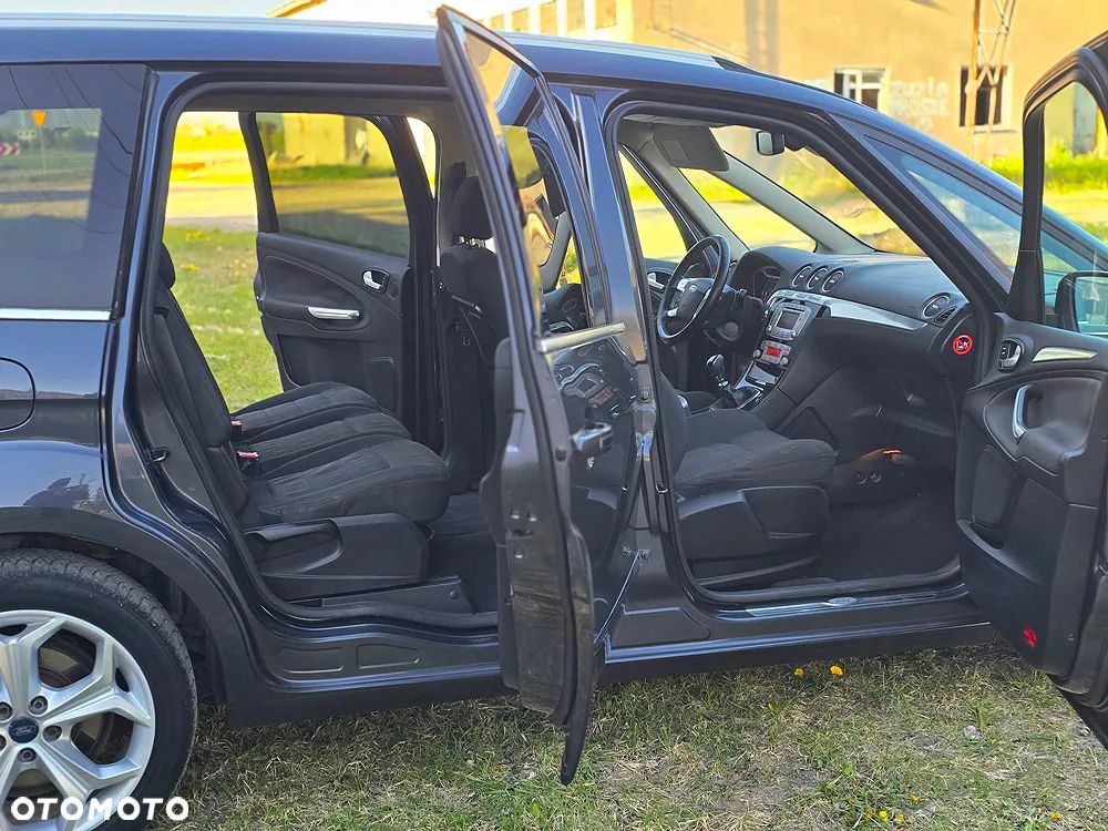 Ford Galaxy 2.2 TDCi Titanium - 11