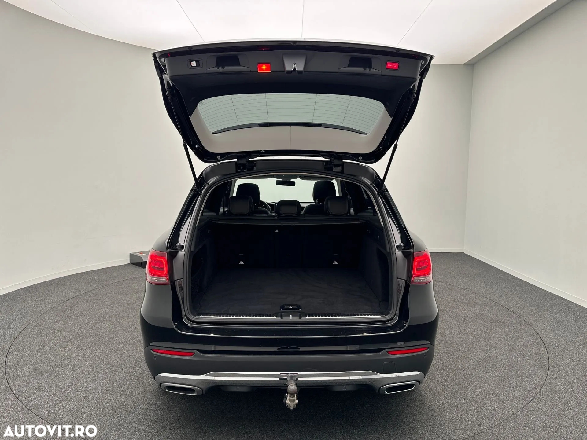 Mercedes-Benz GLC 200 d - 32