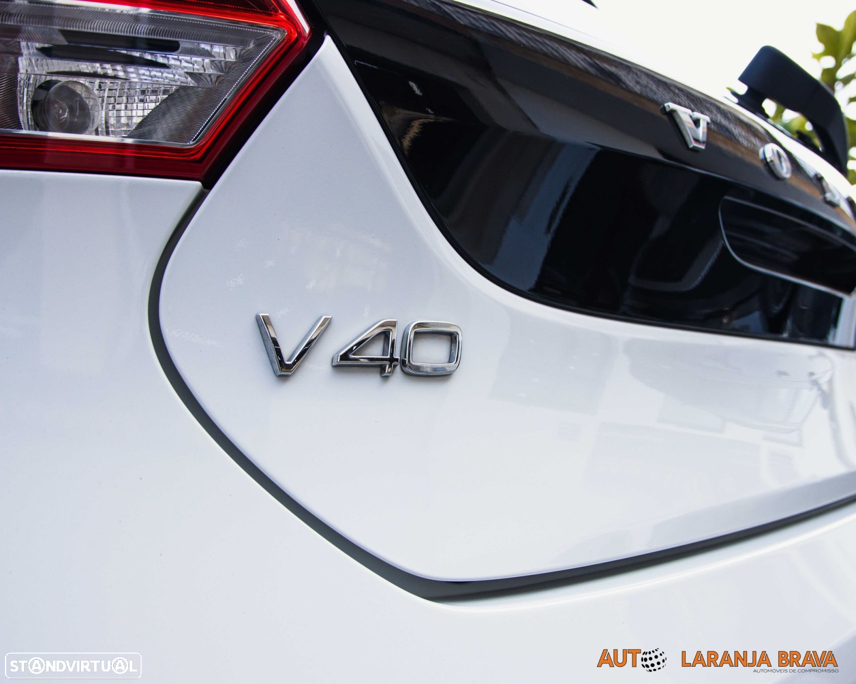 Volvo V40 2.0 D2 Summum Geartronic - 14