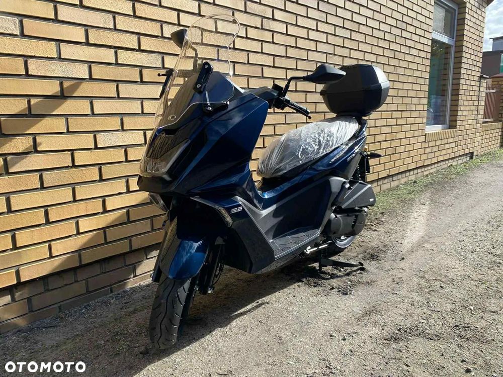 Kymco Skytown - 8