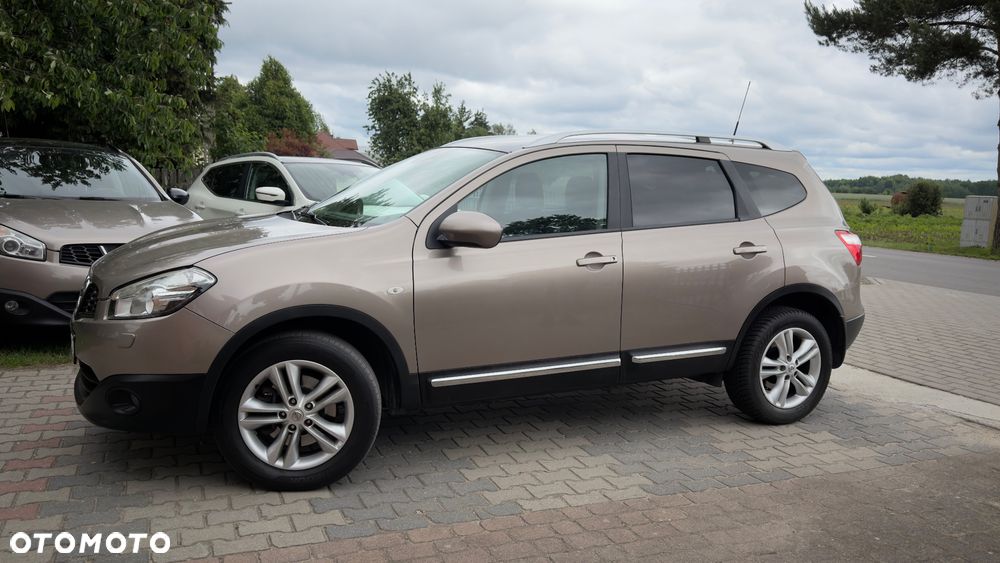 Nissan Qashqai+2 - 5