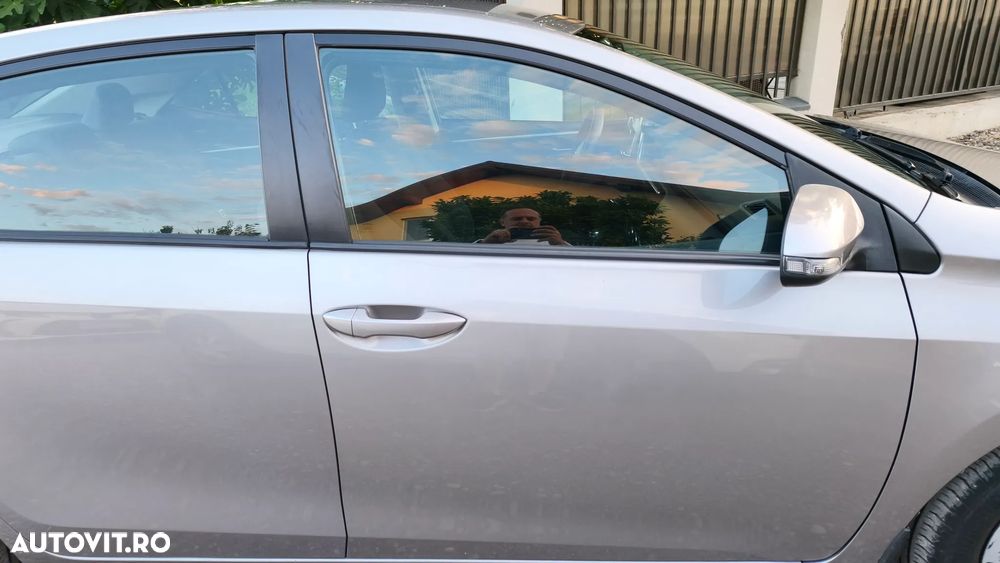 Toyota Corolla 1.6 Valvematic Terra - 4
