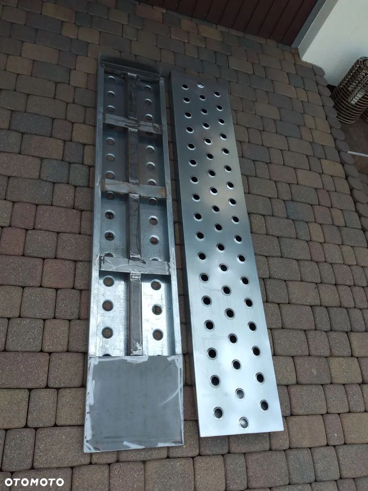 TRAPY WJAZDOWE PODJAZDY NAJAZDY STALOWE szerokość 180-500mm Motocyklowe koparki kosiarki wózki inwalidzkie komponenty do budowy trap blacha rynna zawieszki płetwa ceownik - 5