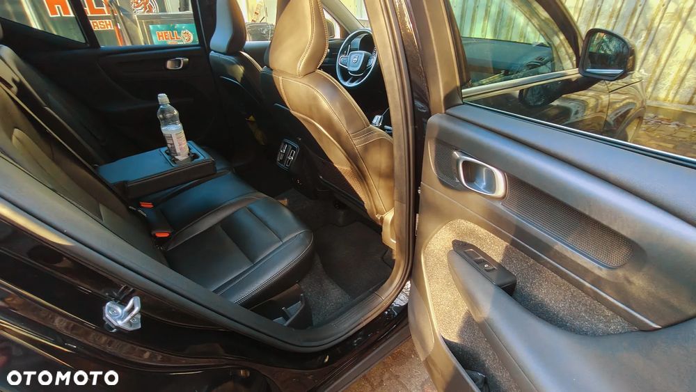 Volvo XC 40 T3 Geartronic Inscription - 20