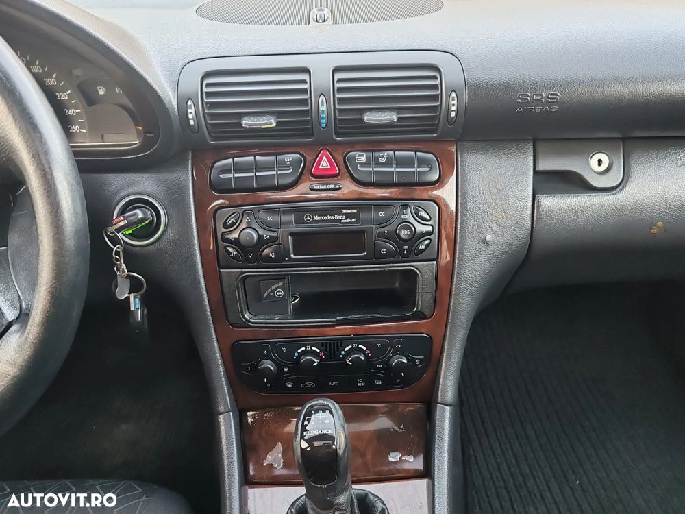 Mercedes-Benz C - 14