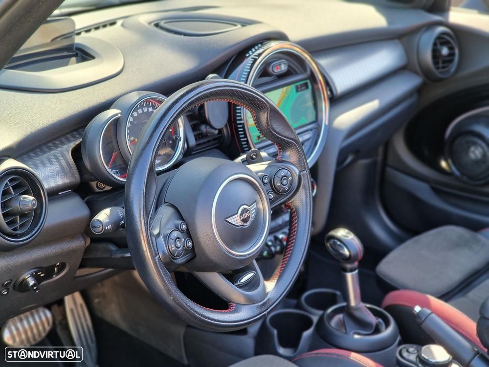 MINI Cabrio John Cooper Works Auto Desportiva - 42