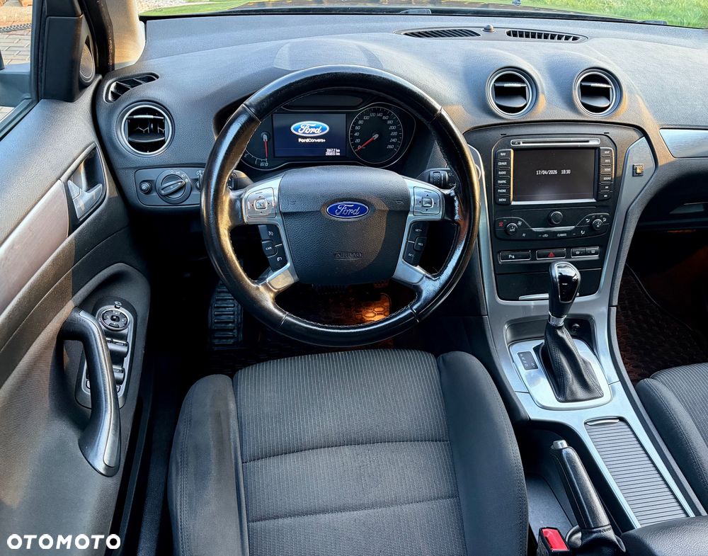 Ford Mondeo 2.0 EcoBoost Titanium - 12