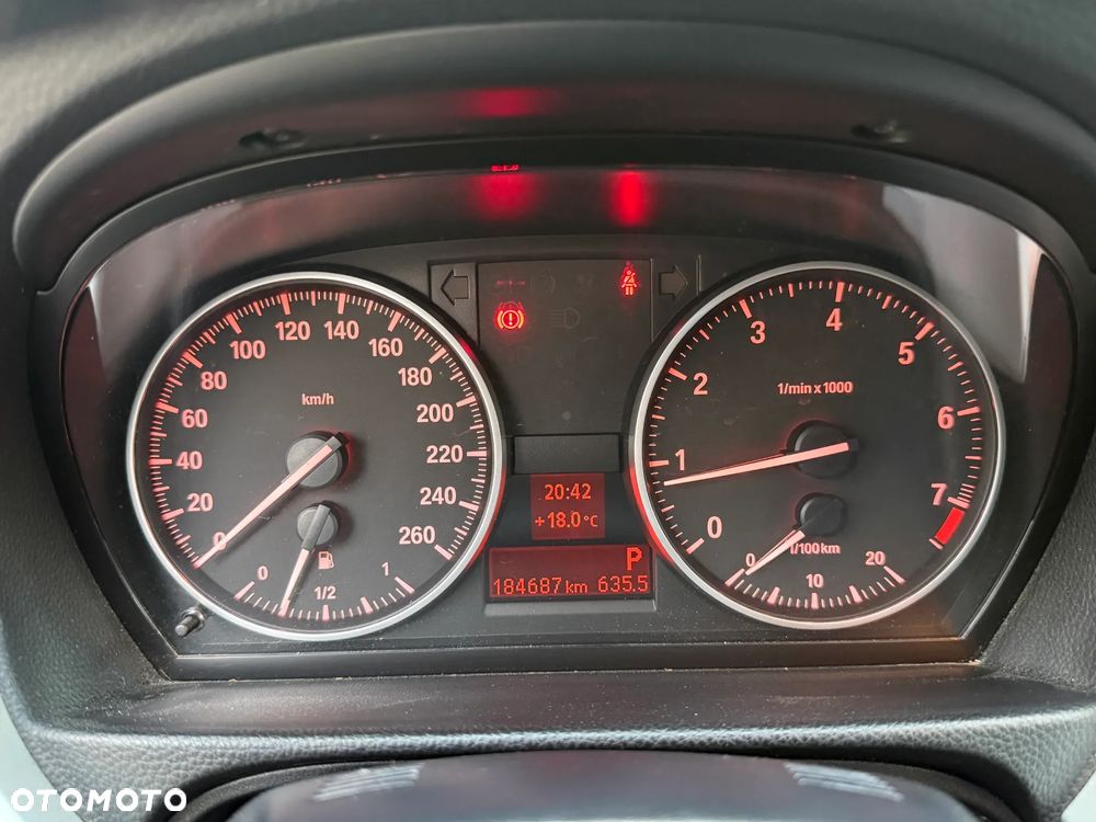 BMW Seria 3 320i Edition Exclusive - 15