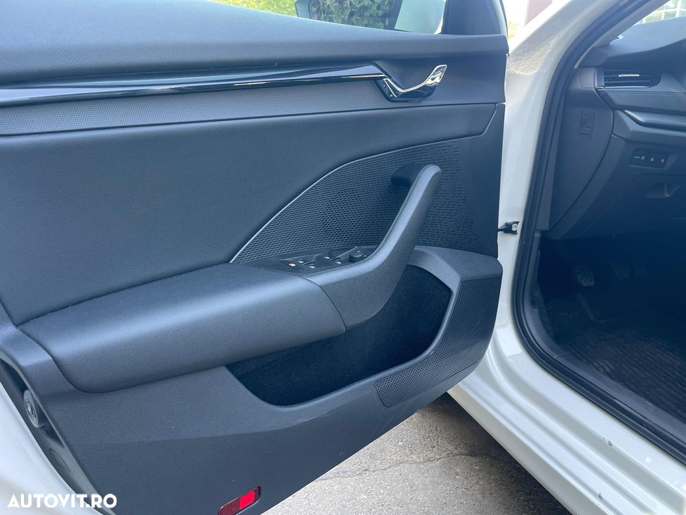 Skoda Octavia 2.0 TDI 115 CP Selection - 13