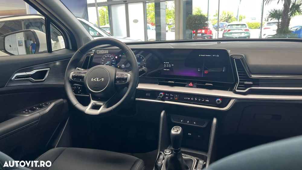 Kia Sportage 1.6 T-GDI 6MT HP 4x2 MHEV Style - 8