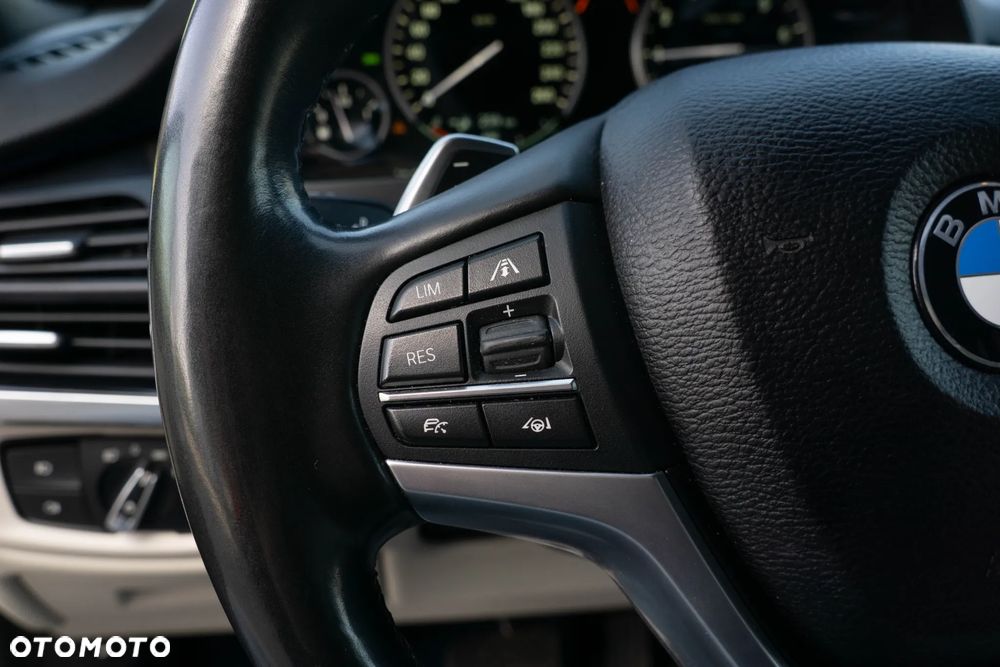 BMW X5 - 25