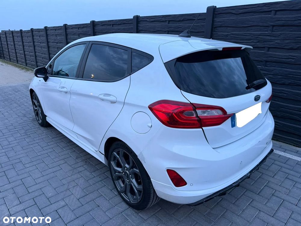 Ford Fiesta - 5