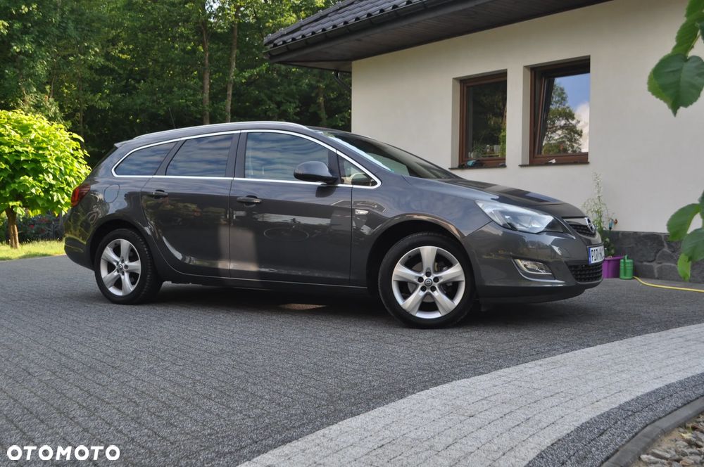 Opel Astra 1.4 Turbo Edition Sport - 3