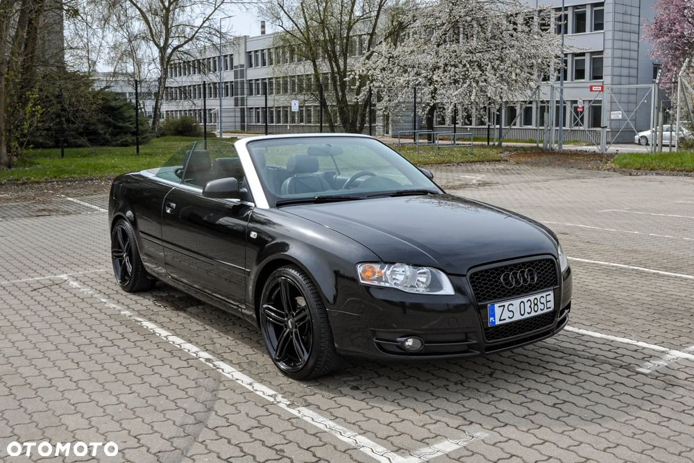 Audi A4 Cabrio 2.0 TDI DPF - 6