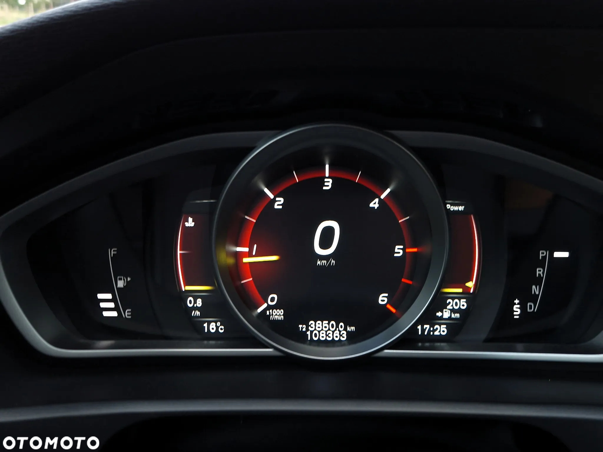 Volvo V40 D4 Drive-E Summum - 36