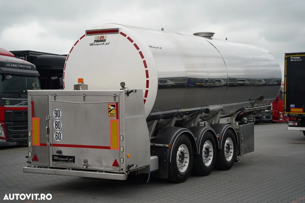 Magyar REZERVOR ALIMENTE / 30.000 L / AXĂ RIDICATĂ / AXĂ DE DIRECȚIE / - 5