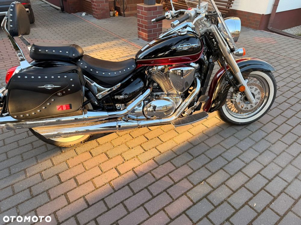 Suzuki Boulevard - 3