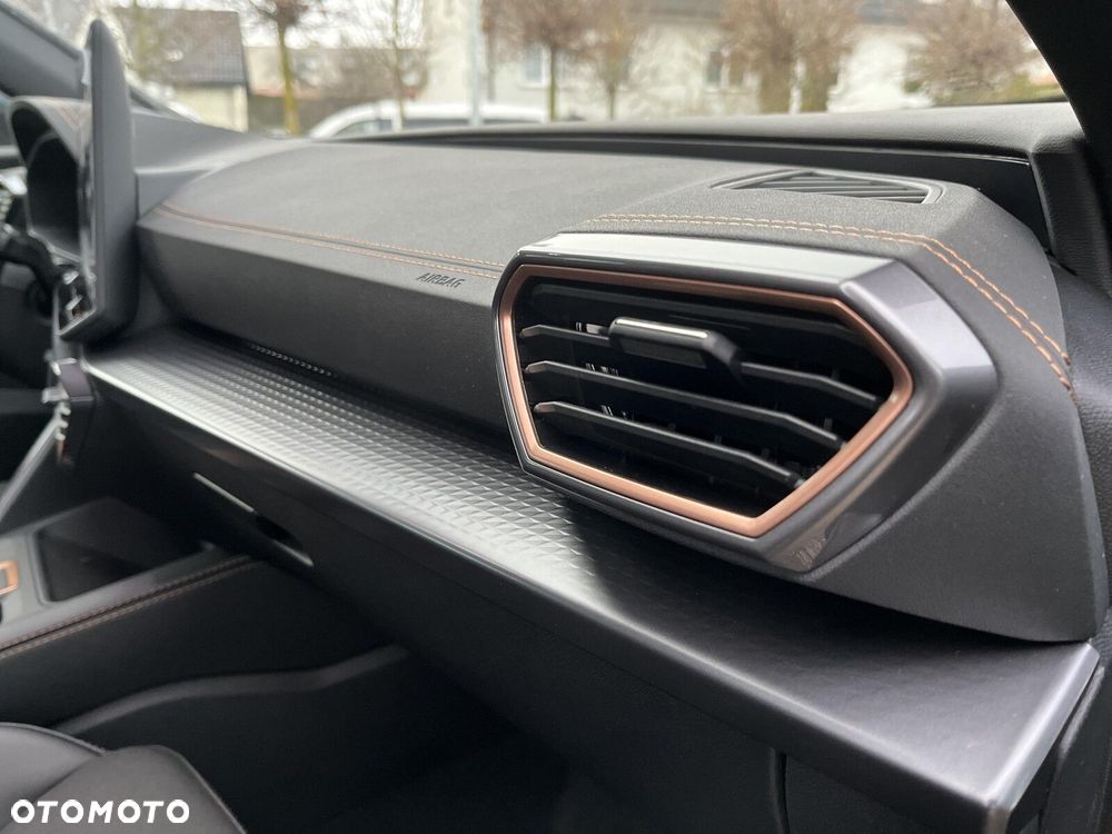 Cupra Formentor - 32