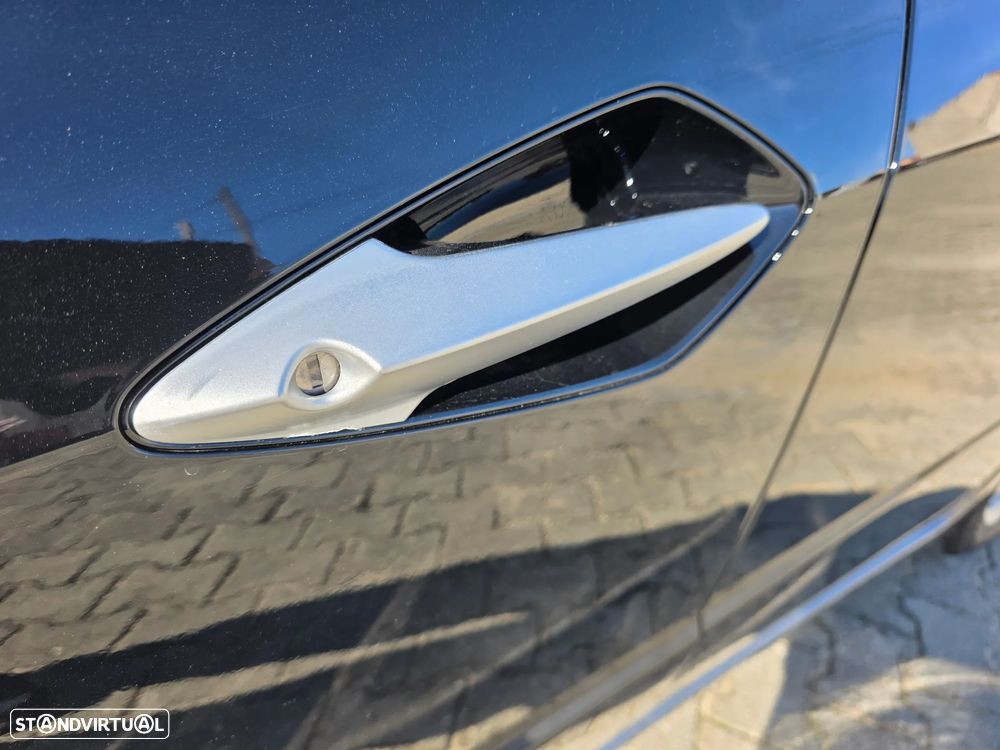 Honda Civic 1.4 i-VTEC Comfort - 24